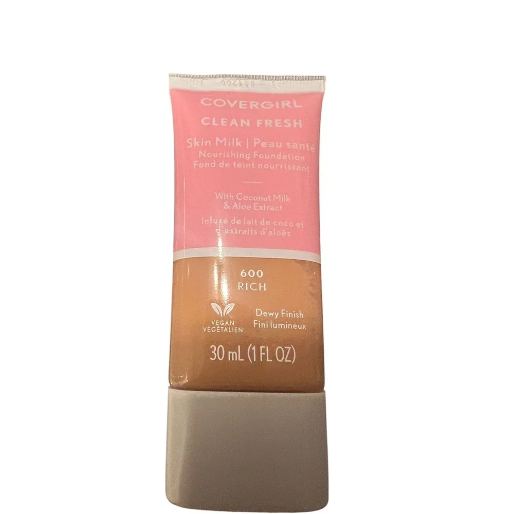 COVERGIRL Clean Fresh Skin Milk Nourishing Foundation 600 Rich Dewy‎ Finish 1 Oz